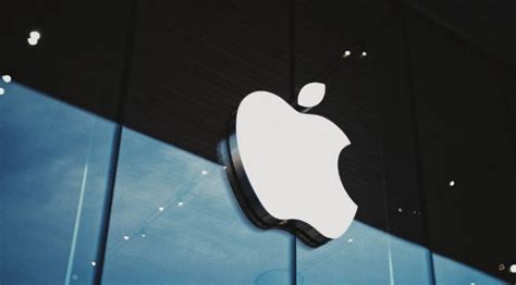 A­p­p­l­e­,­ ­A­v­r­u­p­a­’­d­a­ ­e­k­ ­a­n­t­i­t­r­ö­s­t­ ­s­u­ç­l­a­m­a­s­ı­y­l­a­ ­k­a­r­ş­ı­ ­k­a­r­ş­ı­y­a­